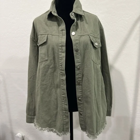 Khaki green denim jacket with fringe size medium - Picture 1 of 3